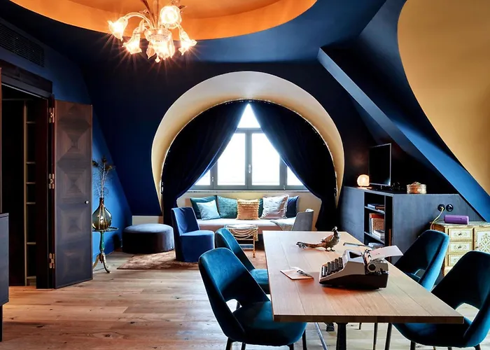 25Hours Hotel The Royal Bavarian Munich