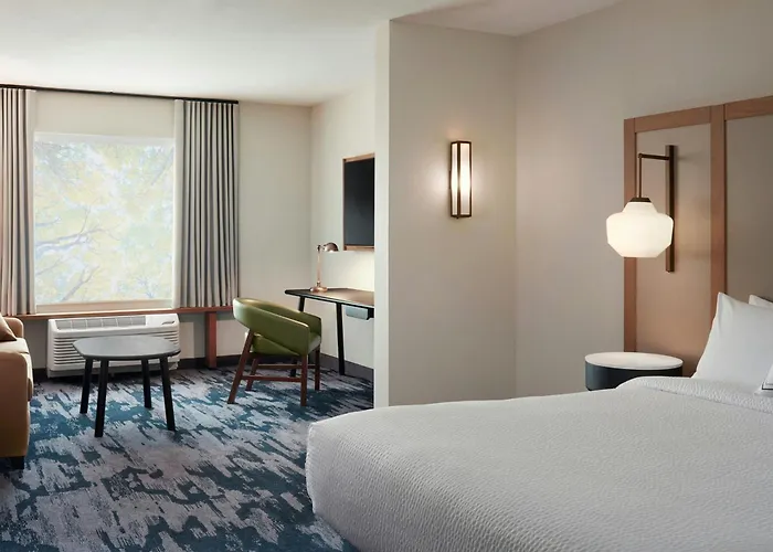 Fairfield By Marriott Inn & Suites Page