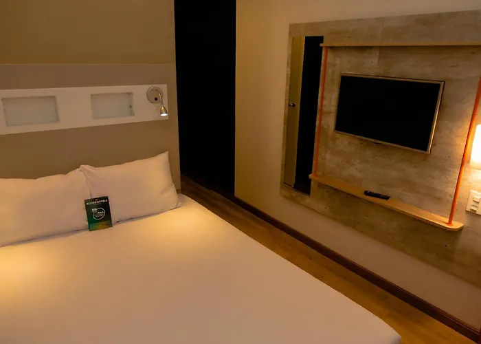 Ibis Budget Lorena - Circuito da Fé