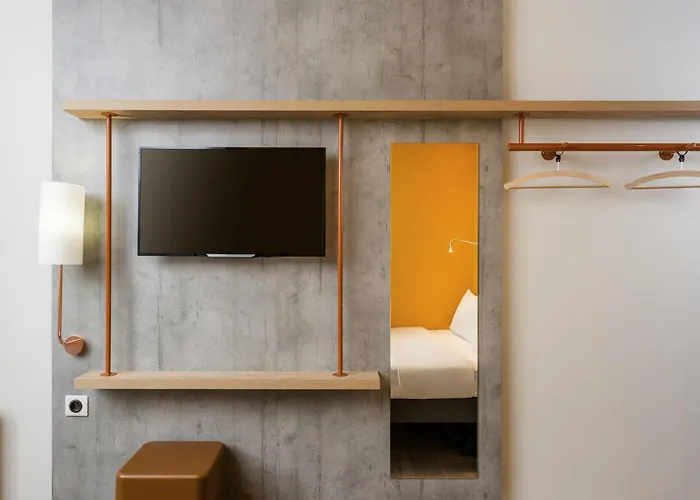 ibis Budget Mâcon Crêches