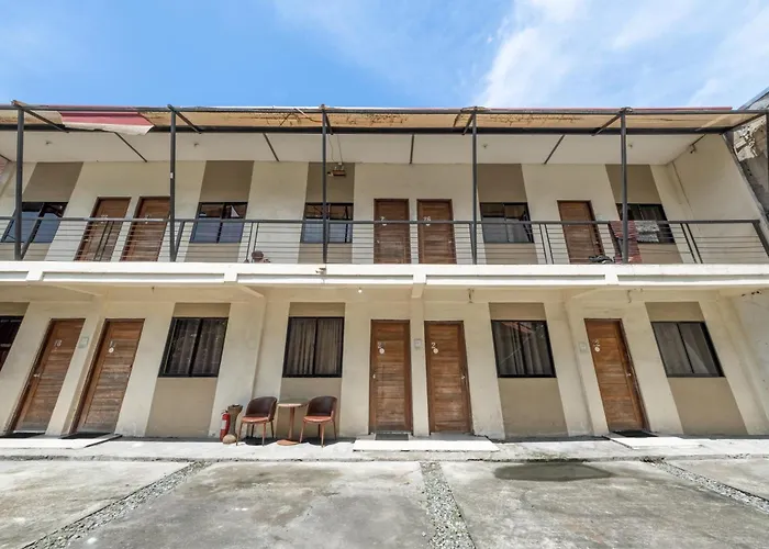 Reddoorz Plus @ Casa Lucia Sindalan San Fernando City Pampanga