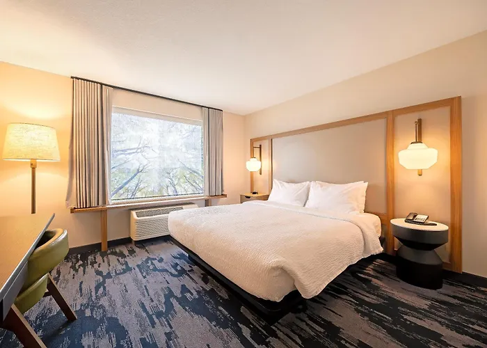 Fairfield Inn & Suites Winona