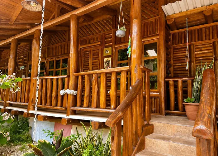 Cabanas Lamaite