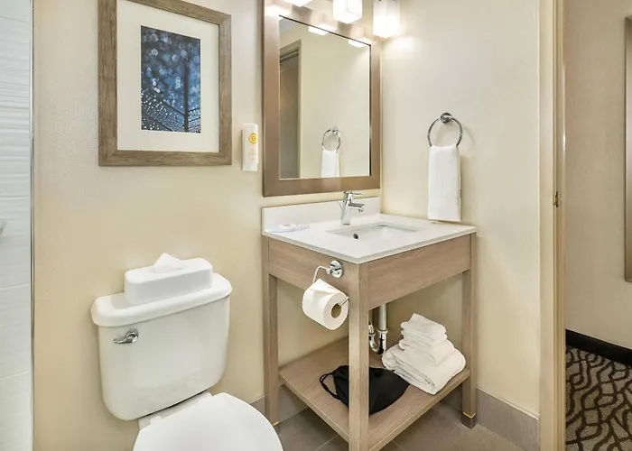 Comfort Inn Aeroport