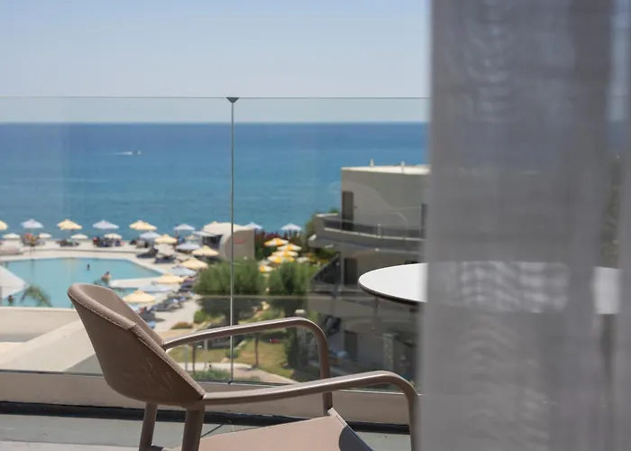 Paralos Rodos Lifestyle
