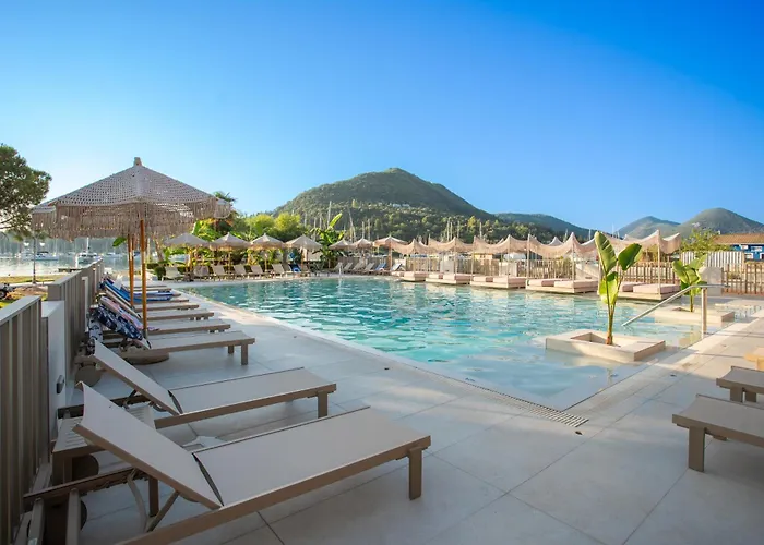 Athos Hotel