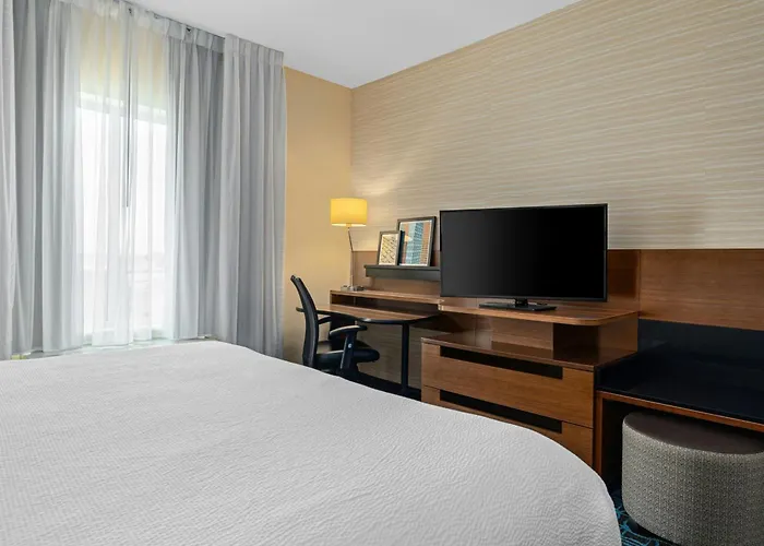 Fairfield By Marriott Inn & Suites Dayton Downtown