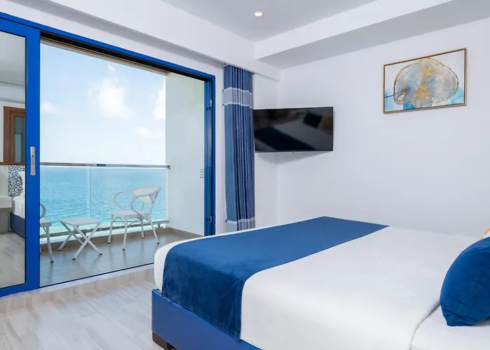 Kaani Palm Beach