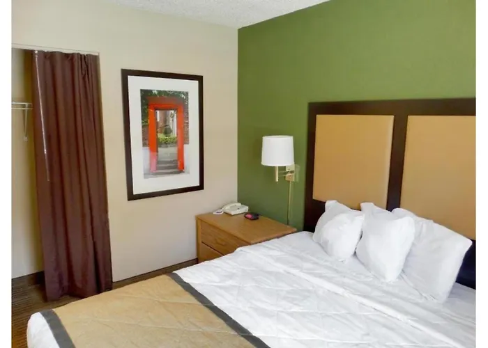 Studio 6 Corporate Extended Stay Philadelphia Malvern Swedesford Rd Pa