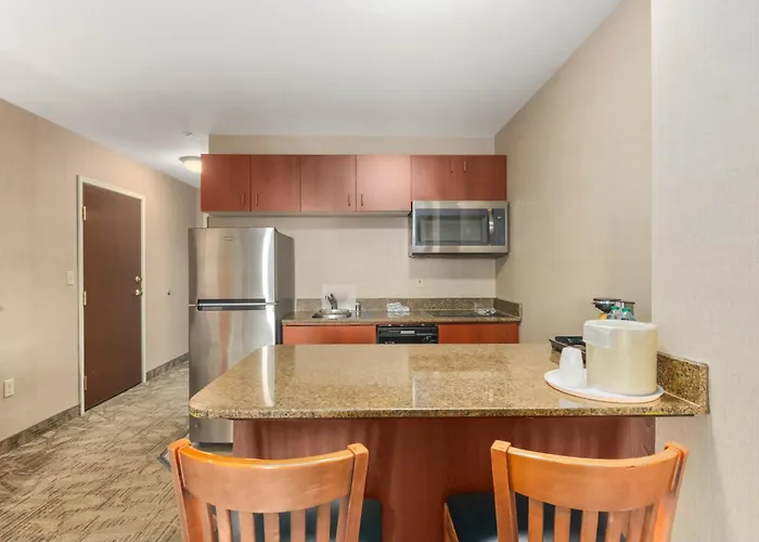 Medallion Inn And Suites
