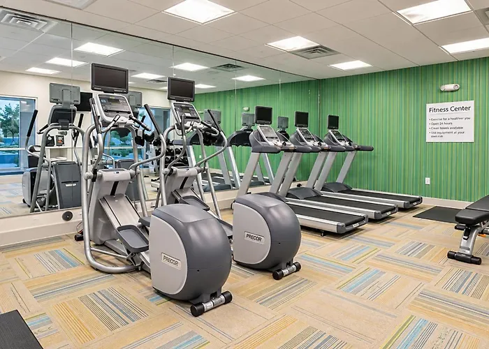 Holiday Inn Express & Suites Boise Airport By Ihg