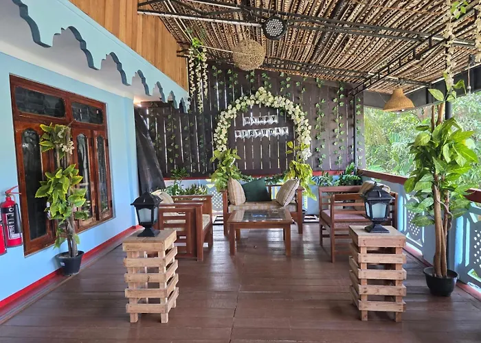 Thisha Hotel & Restaurant