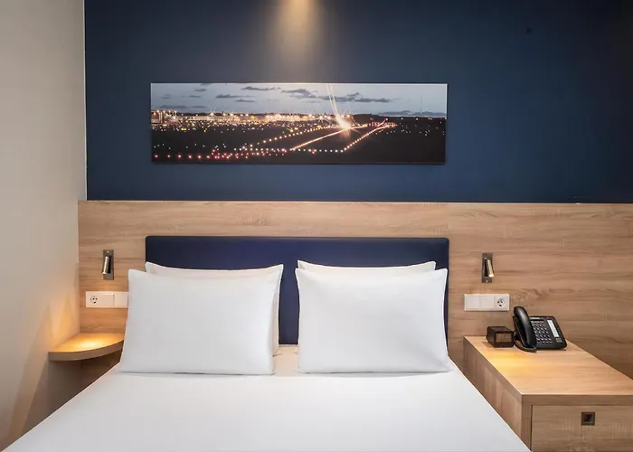 Hampton By Hilton Frankfurt Airport