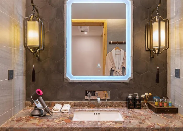 Lijiang Fys Wen Jin Yuan Hotel
