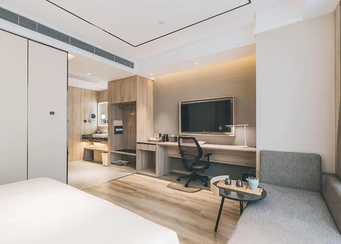 Atour Hotel Guiyang Century City Shopping Center