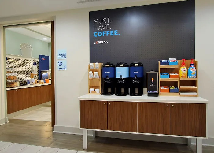 Holiday Inn Express Doral Miami By Ihg