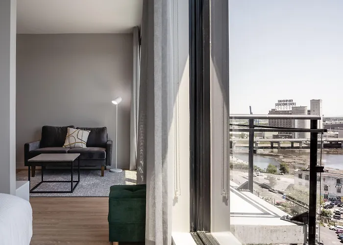 Griffintown Hotel Montreal