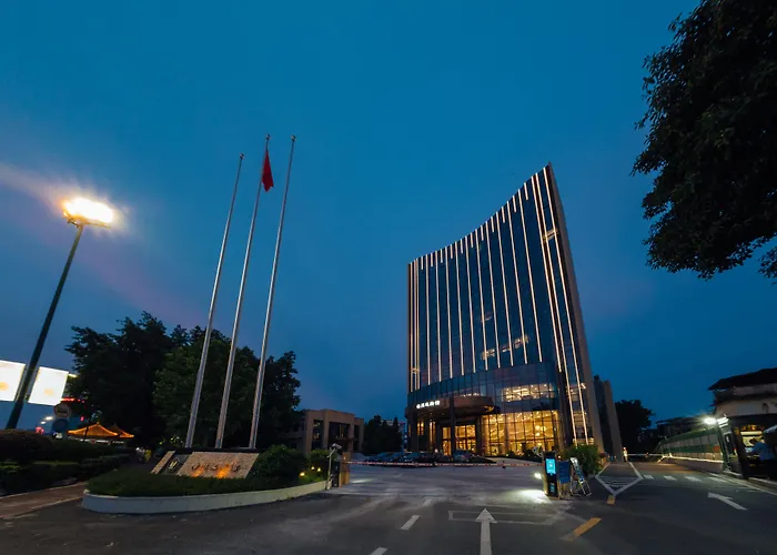 White Swan Guest House Meizhou