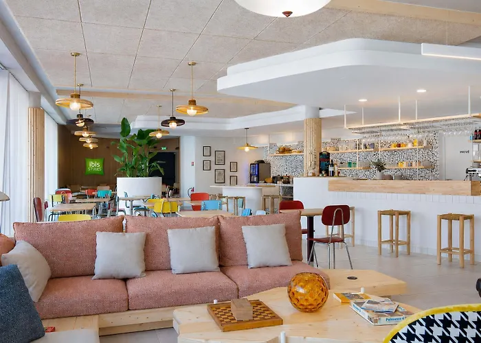 Ibis Styles Salon De Provence