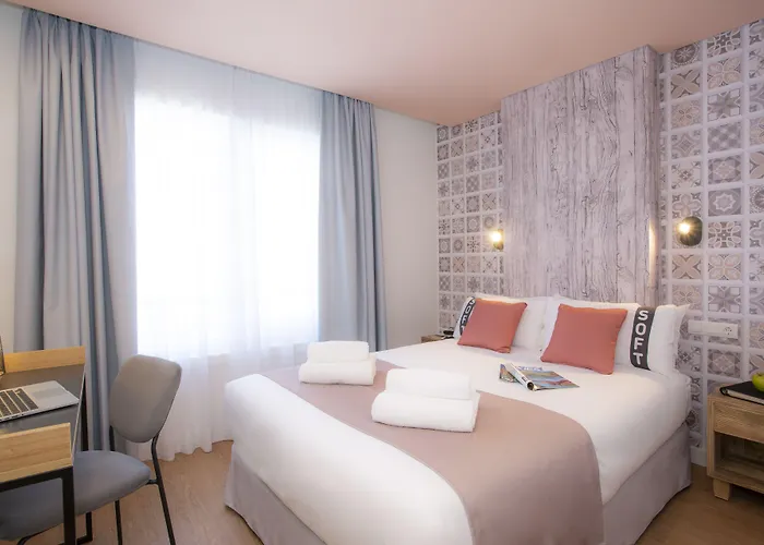 Hotel Casual Raízes Oporto