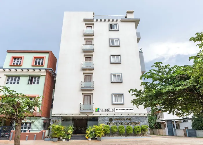 Treebo Sai Fortune Gateway Near Bangalore Airport Yelahanka