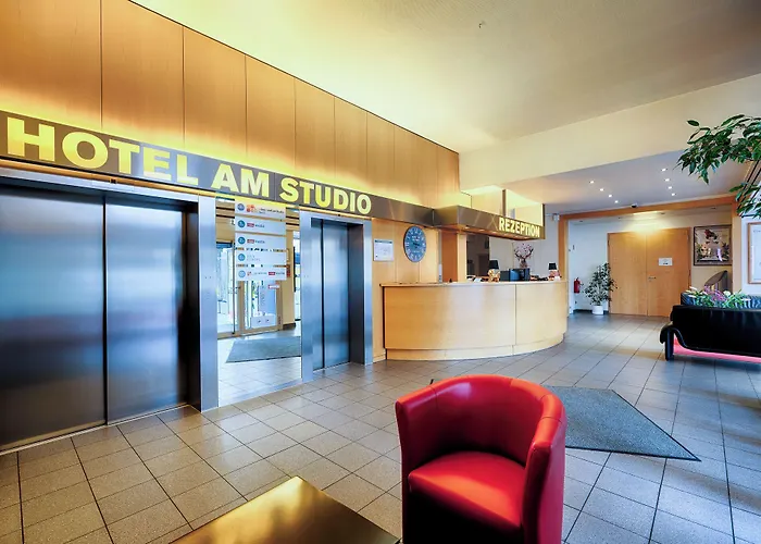 Enjoy Hotel Am Studio Berlino