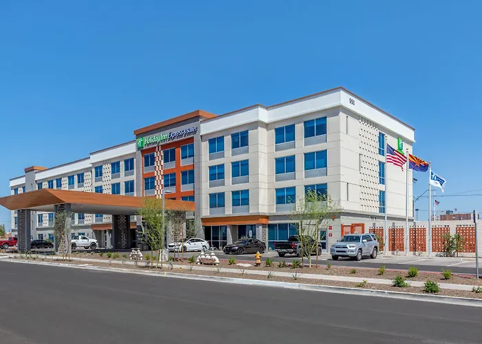 Holiday Inn Express & Suites - Phoenix Dwtn - State Capitol By Ihg