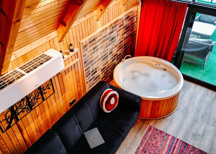 Aurora Suit Bungalov