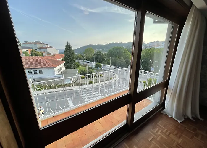 Santiago Family House - Luxury Guest House Sever do Vouga