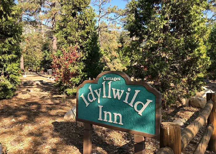 Idyllwild Inn