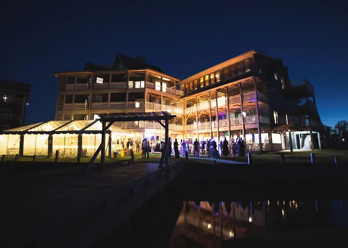 The Burrus House Inn Waterfront Suites Manteo