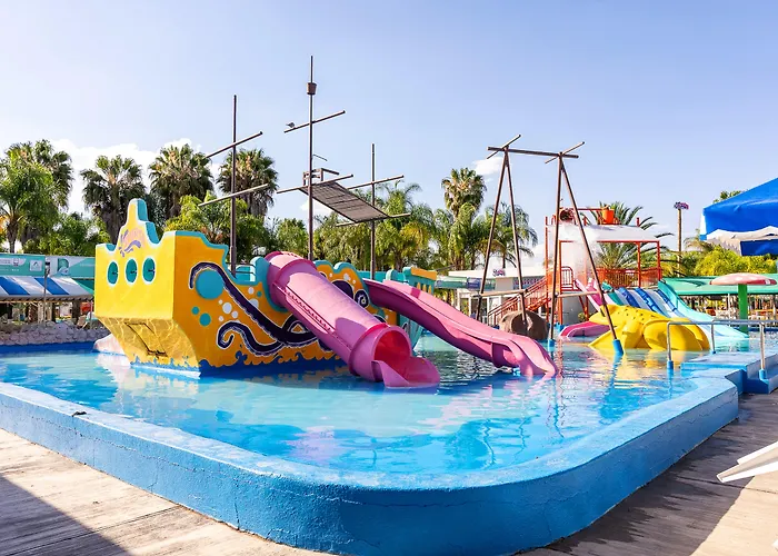 Hotel Splash Inn