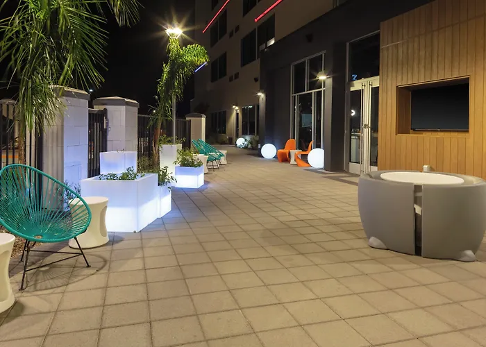Aloft Glendale At Westgate
