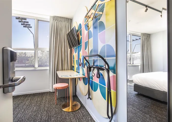 Royal Hotel By Nightcap Social