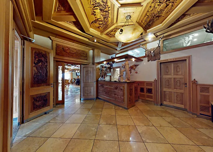 Hotel Diana