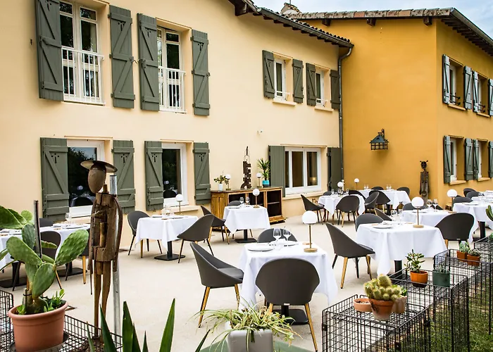 Hotel Restaurant Gastronomique La Huchette