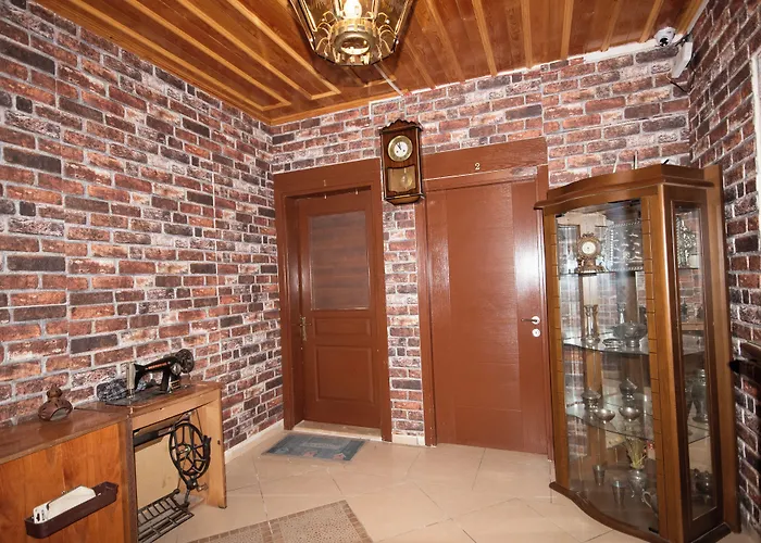 ÖZ Butik Otel Antik Kent Myrleia
