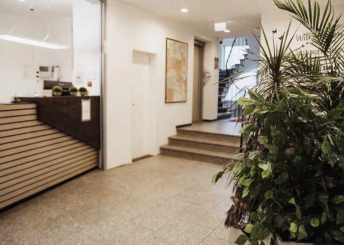 Central Hotel Garni