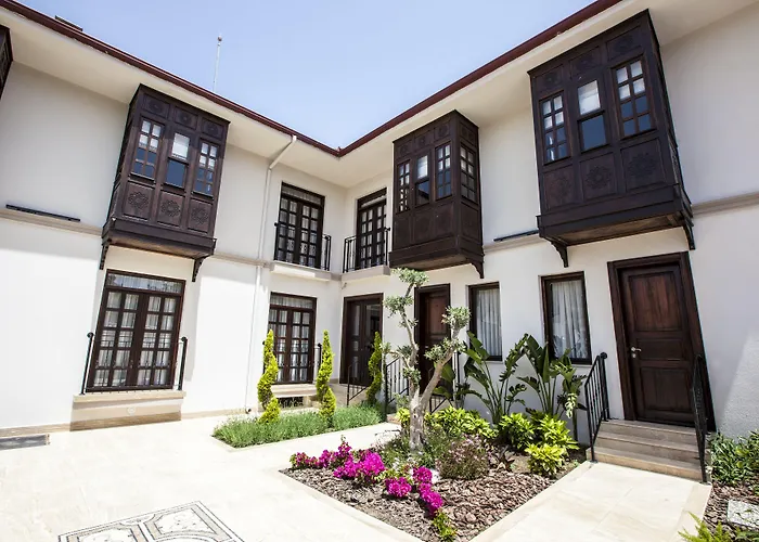 Livia Garden Hotel