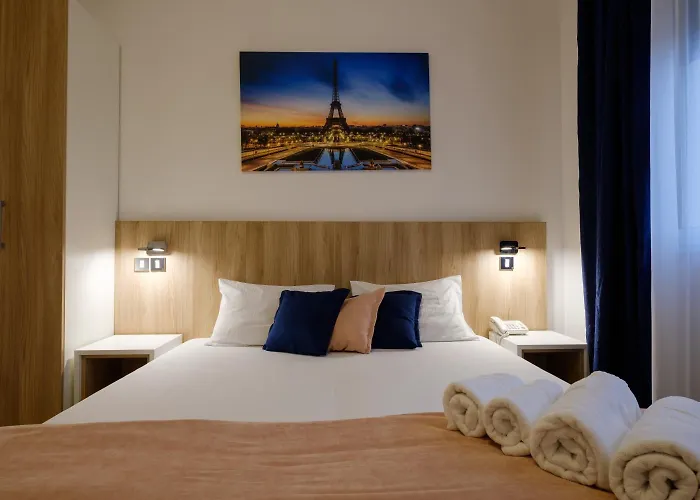 Airport Hotel Garni