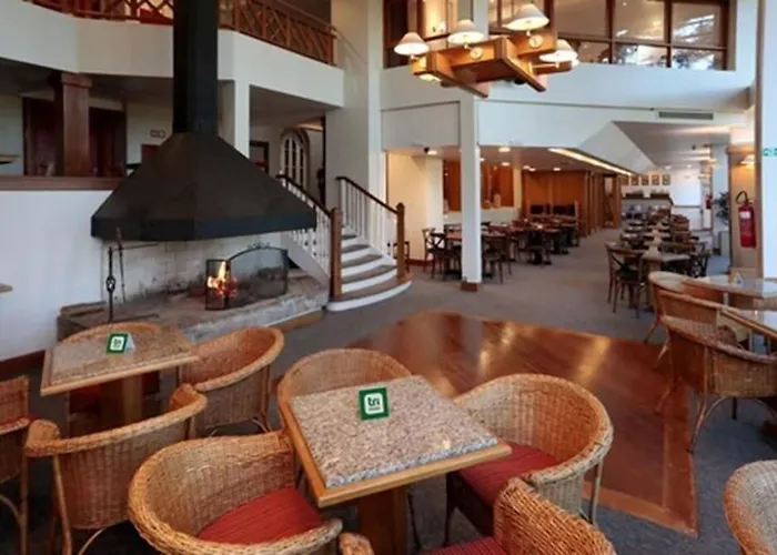 Tri Hotel