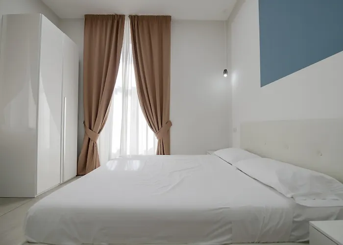 La Chambre Napoli