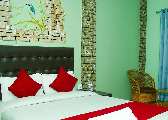 Hotel Happy Home