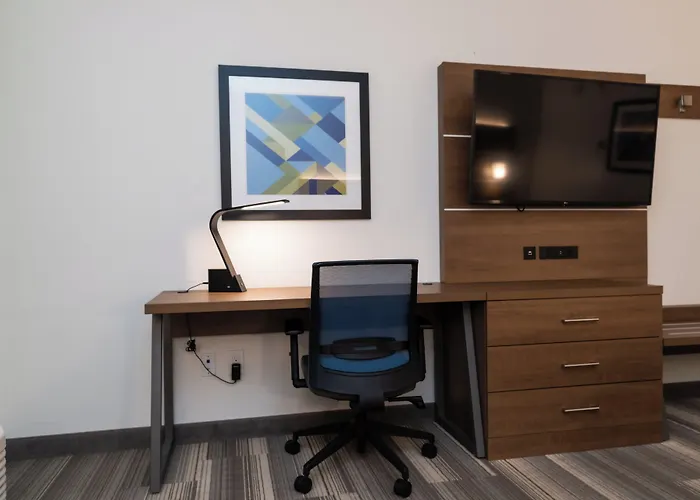 Holiday Inn Express & Suites - Edmonton Sw - Windermere By Ihg