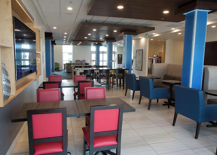 Holiday Inn Express & Suites - Edmonton Sw - Windermere By Ihg