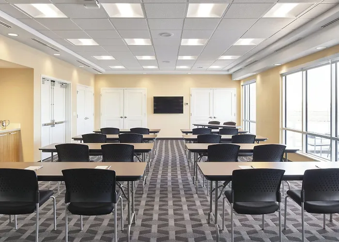 Towneplace Suites By Marriott Medicine Hat