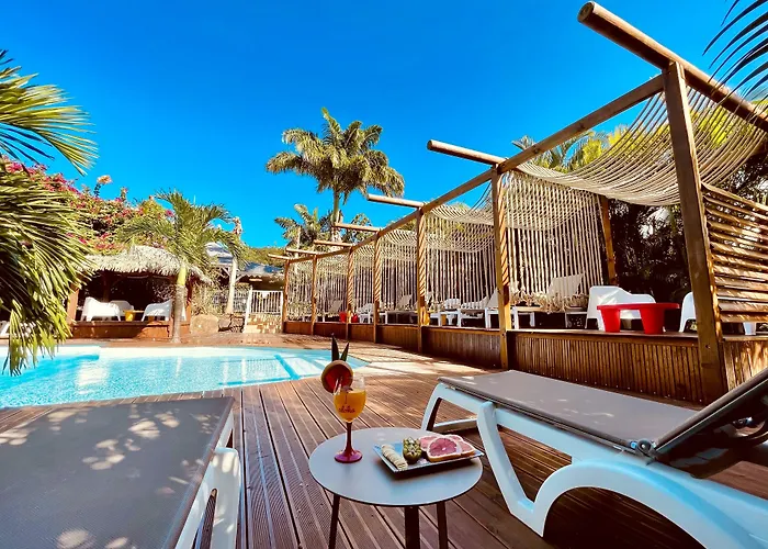 Kawan Bay Suites