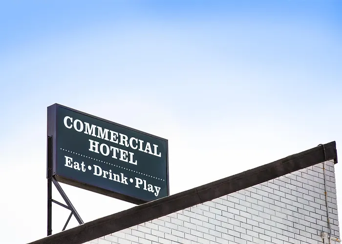 Nightcap At Commercial Hotel