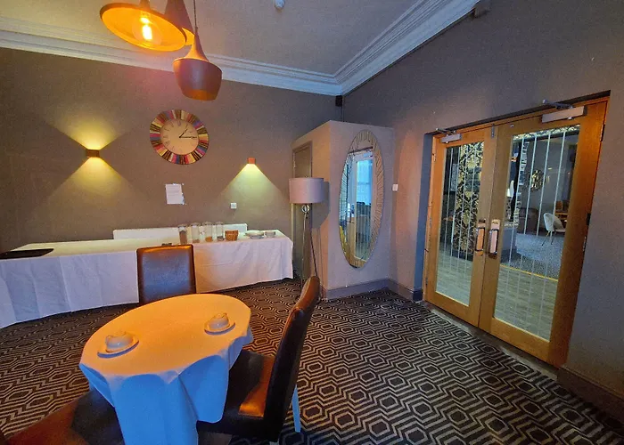 Oyo Ivy Hotel