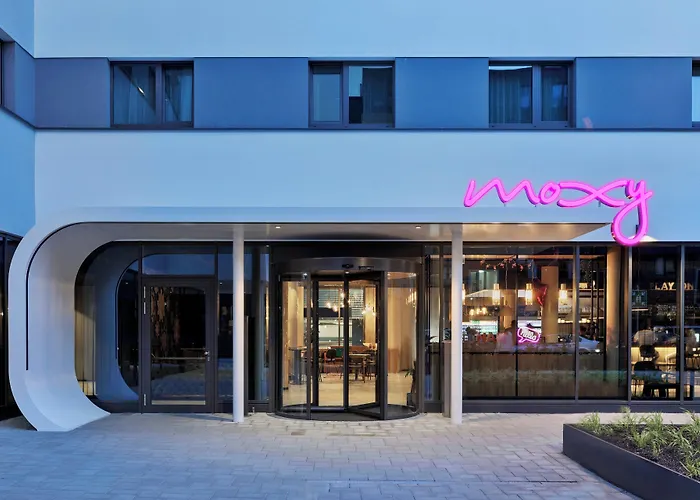 Hotel Moxy Hamburg Altona